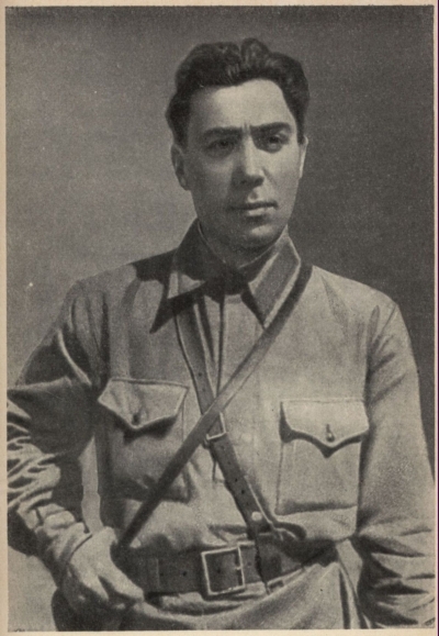 Эфенди Капиев, 1943г.